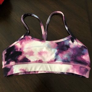 lululemon sports bra